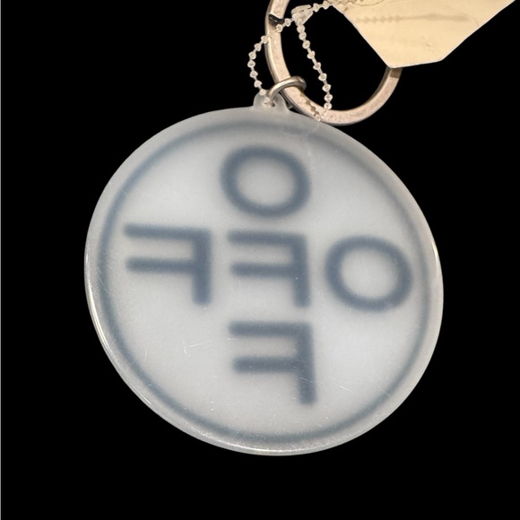 Off-White Virgil Abloh “OFF” Keychain / Bag Charm - Picture 3 of 3